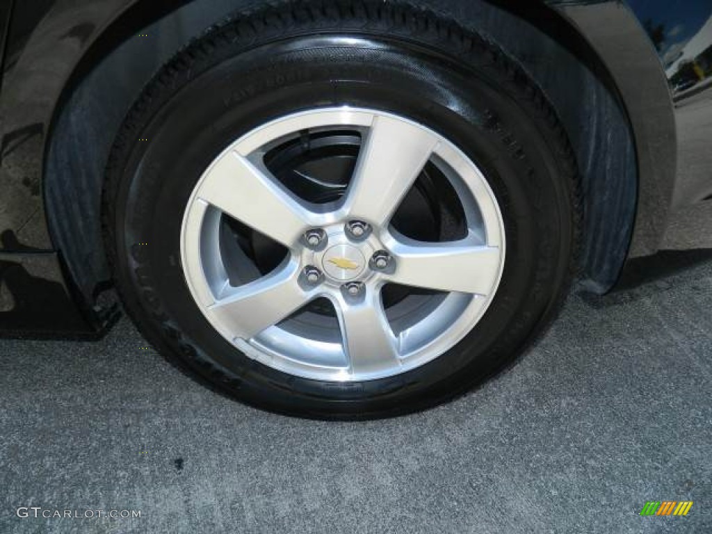 2011 Chevrolet Cruze LT/RS Wheel Photos