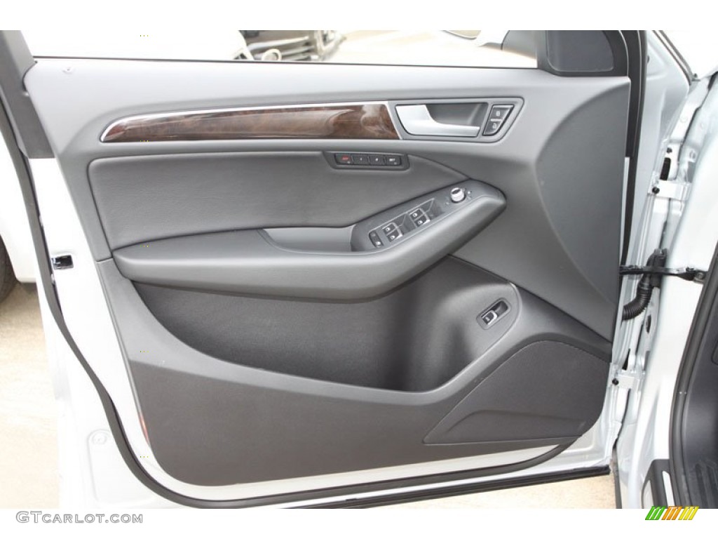 2013 Audi Q5 2.0 TFSI quattro Black Door Panel Photo #71396203