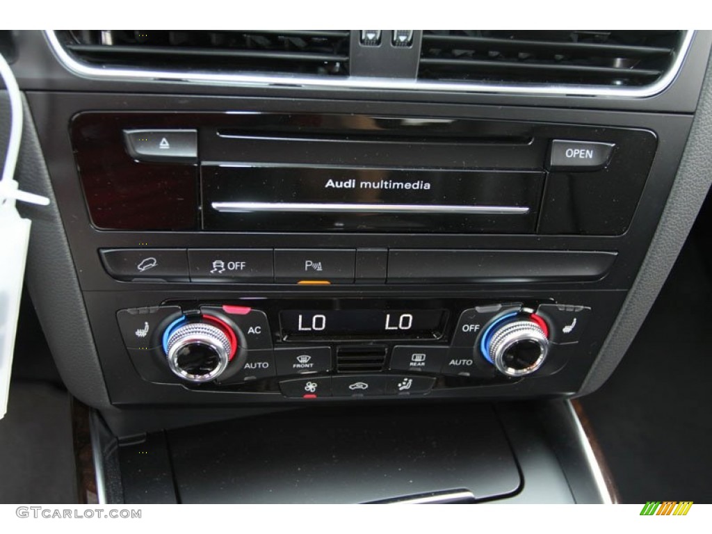 2013 Audi Q5 2.0 TFSI quattro Controls Photo #71396275
