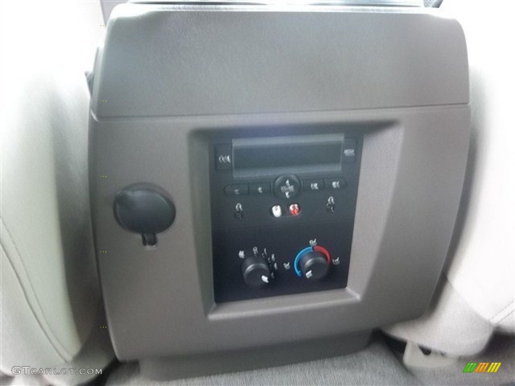 2011 Ford Expedition XL Controls Photo #71398021