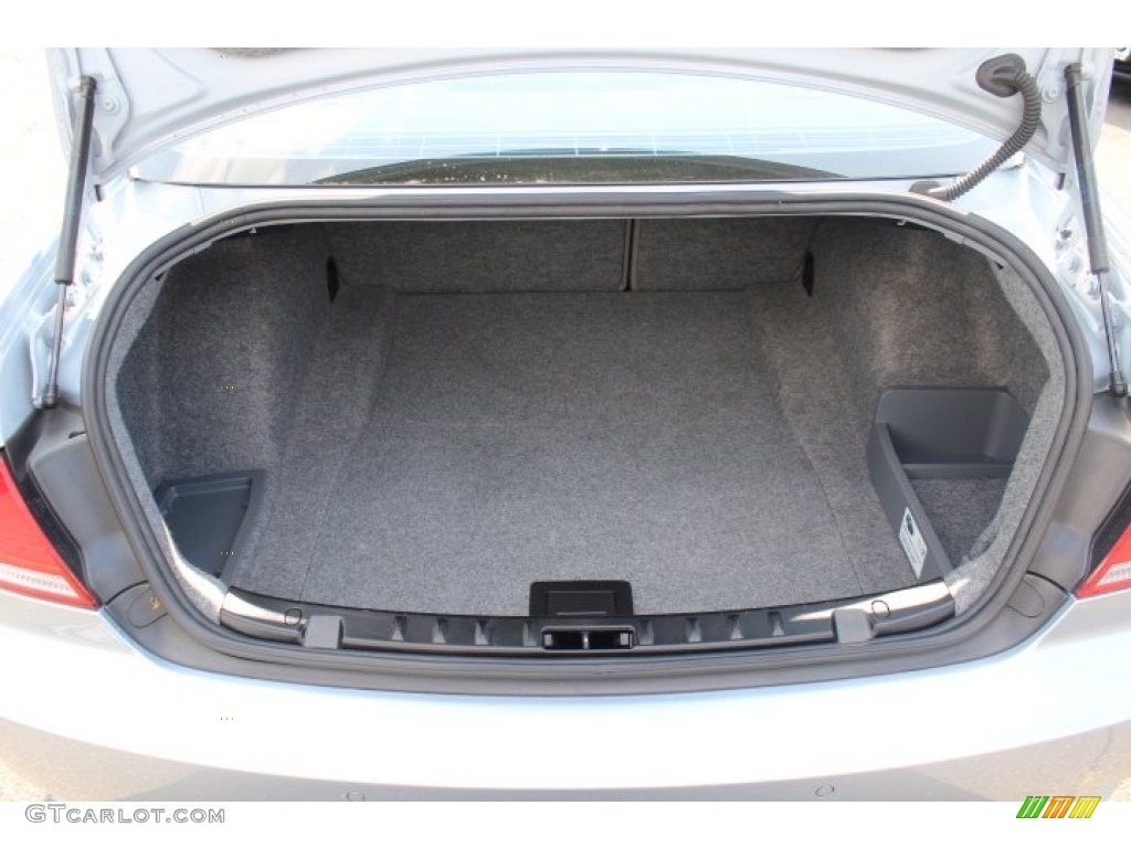2009 BMW 3 Series 328i Coupe Trunk Photo #71400853