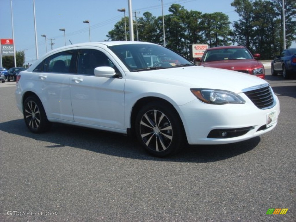 2012 200 S Sedan - Bright White / Black photo #7