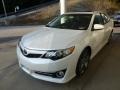 Super White - Camry SE Photo No. 5