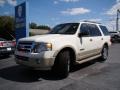 White Suede - Expedition Eddie Bauer 4x4 Photo No. 32