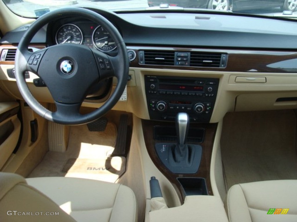 2009 BMW 3 Series 328xi Sedan Beige Dashboard Photo #71405023