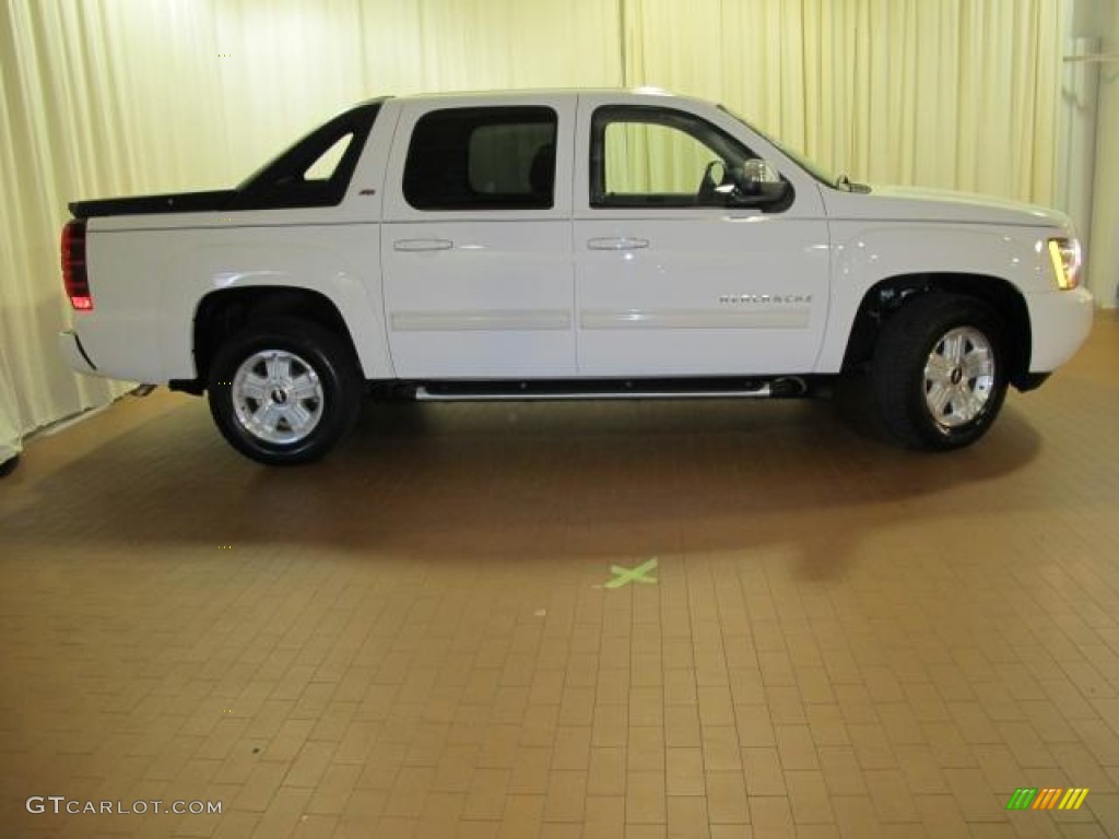 Summit White 2010 Chevrolet Avalanche LT 4x4 Exterior Photo #71405911