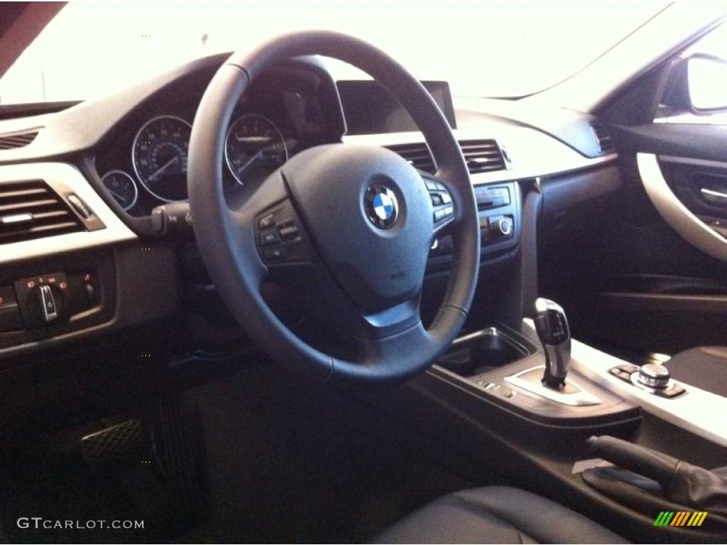 2013 3 Series 328i xDrive Sedan - Jet Black / Black photo #8