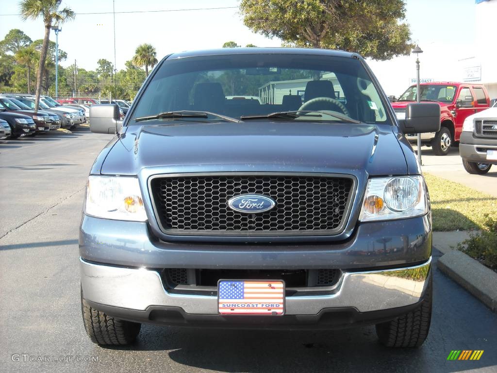 2005 F150 XLT SuperCrew - Medium Wedgewood Blue Metallic / Medium Flint/Dark Flint Grey photo #8