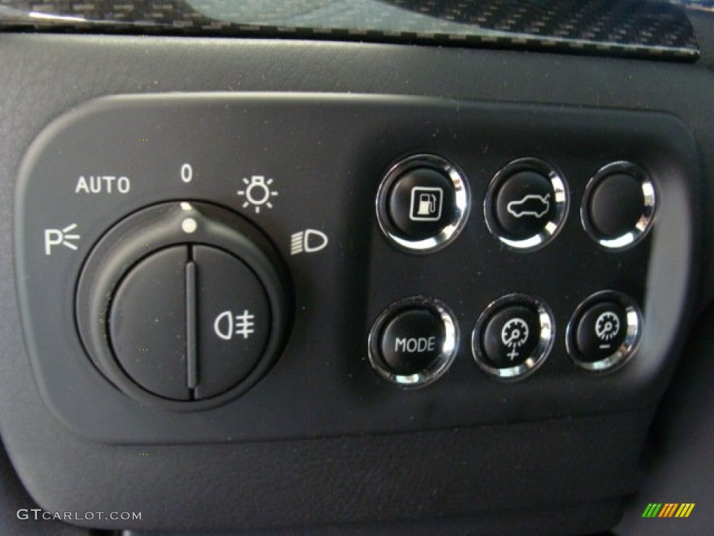 2013 Maserati GranTurismo MC Coupe Controls Photo #71408125
