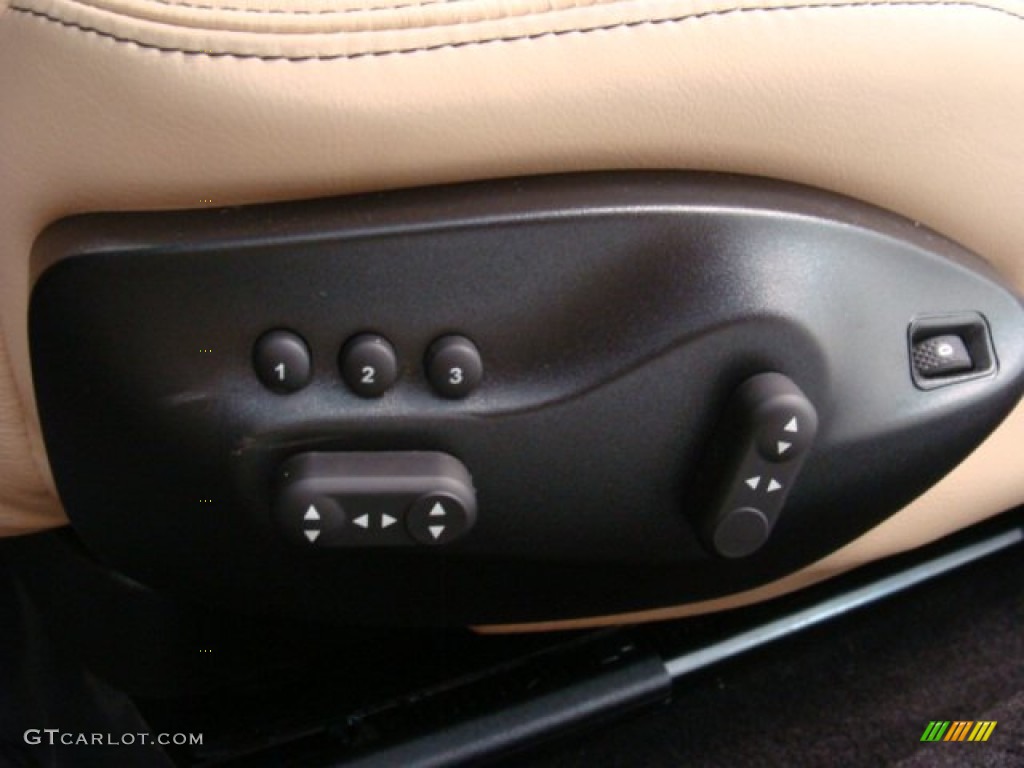 2013 Maserati GranTurismo Convertible GranCabrio Front Seat Photo #71408446