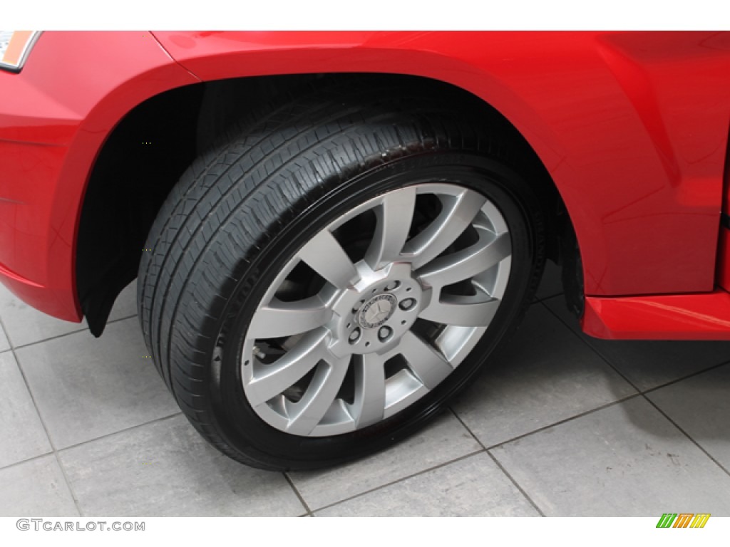 2010 GLK 350 4Matic - Mars Red / Almond/Black photo #26