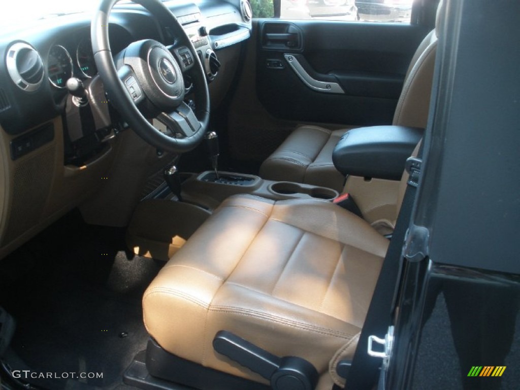 2011 Wrangler Rubicon 4x4 - Black / Black/Dark Saddle photo #3