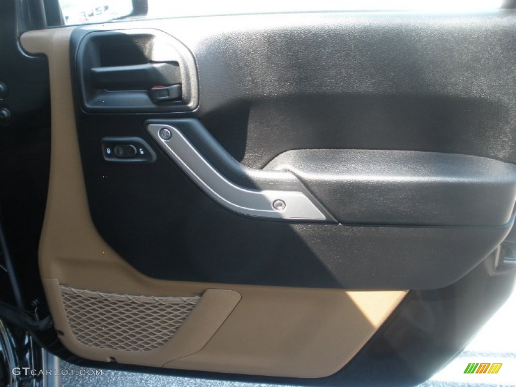 2011 Wrangler Rubicon 4x4 - Black / Black/Dark Saddle photo #19