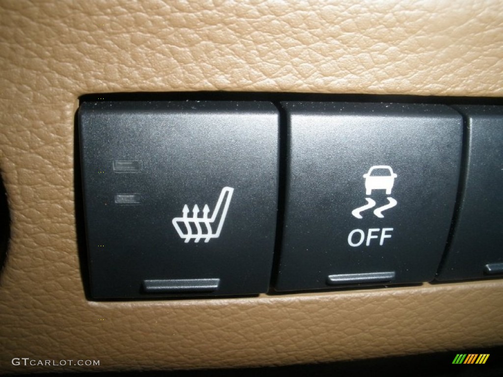 2011 Wrangler Rubicon 4x4 - Black / Black/Dark Saddle photo #26