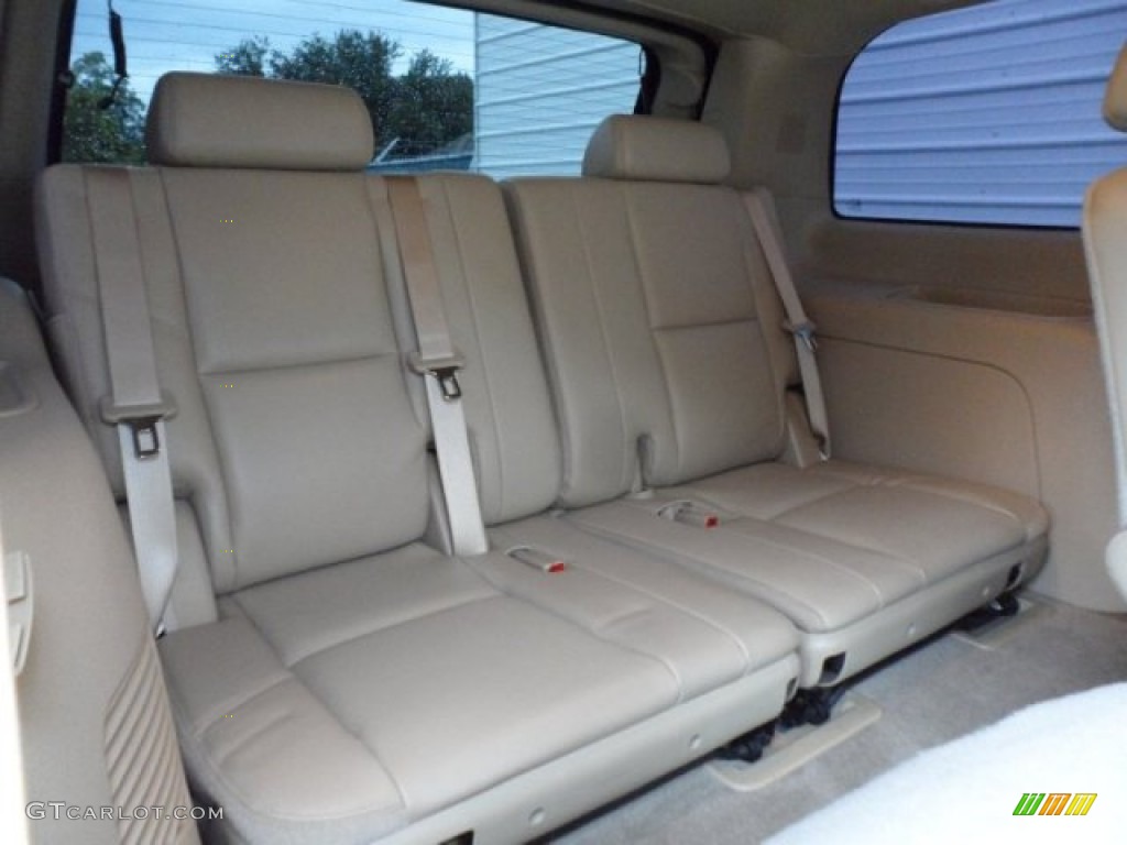 2009 Chevrolet Tahoe LTZ Rear Seat Photo #71411137