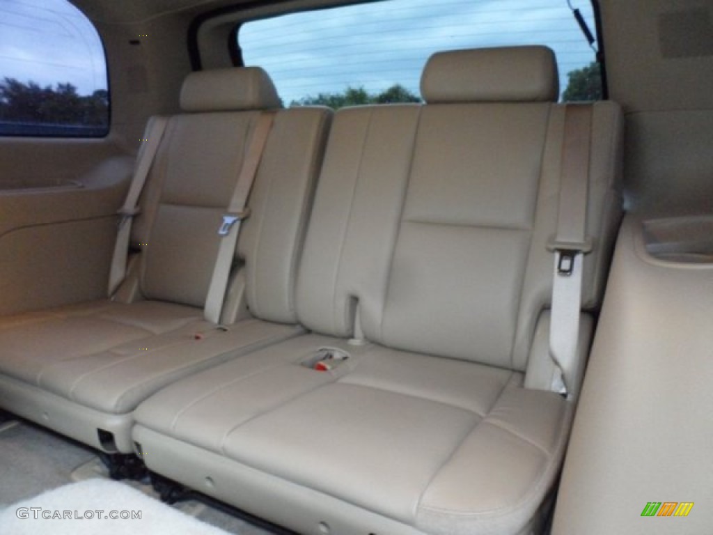 2009 Chevrolet Tahoe LTZ Rear Seat Photo #71411176