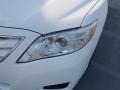 Super White - Camry LE Photo No. 8