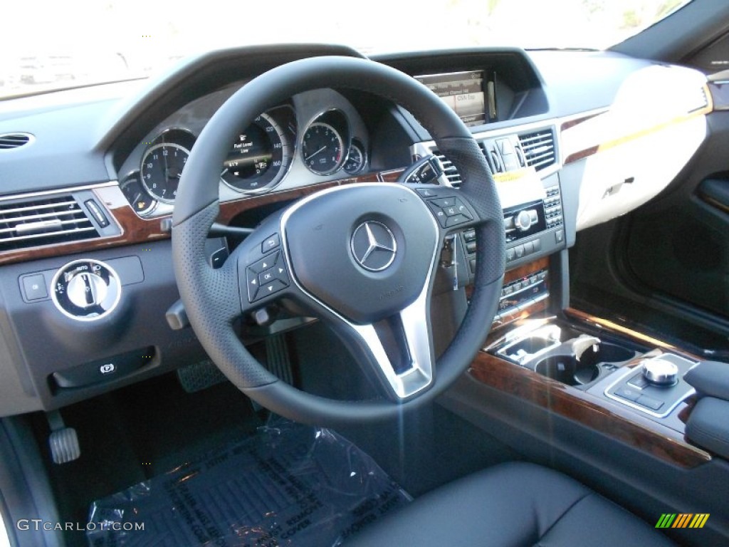 Black Interior 2013 Mercedes-Benz E 350 Sedan Photo #71413582