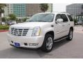 White Diamond - Escalade AWD Photo No. 2