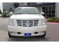 White Diamond - Escalade AWD Photo No. 3