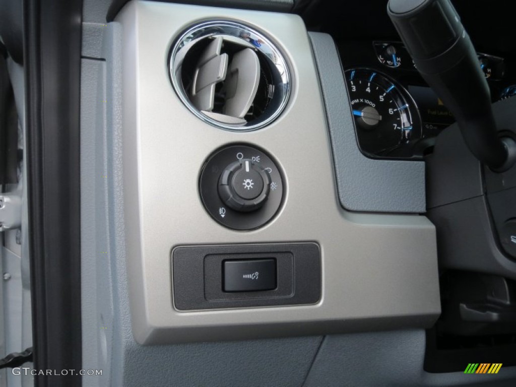 2013 Ford F150 Lariat SuperCrew 4x4 Controls Photo #71414518