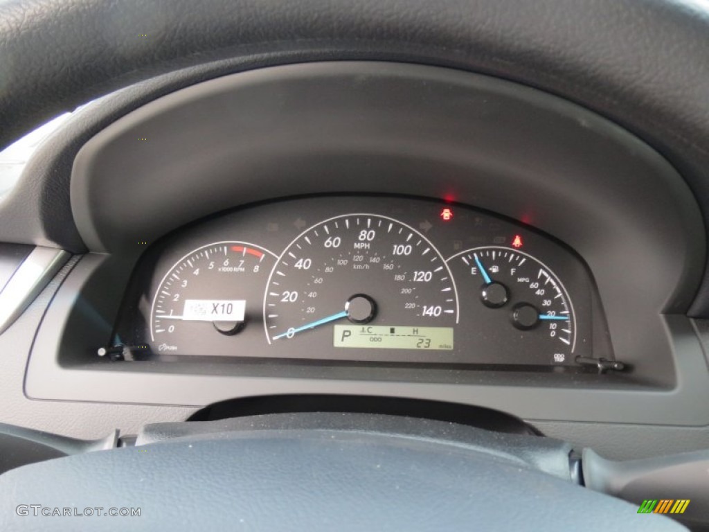 2012 Camry L - Cosmic Gray Mica / Ash photo #28