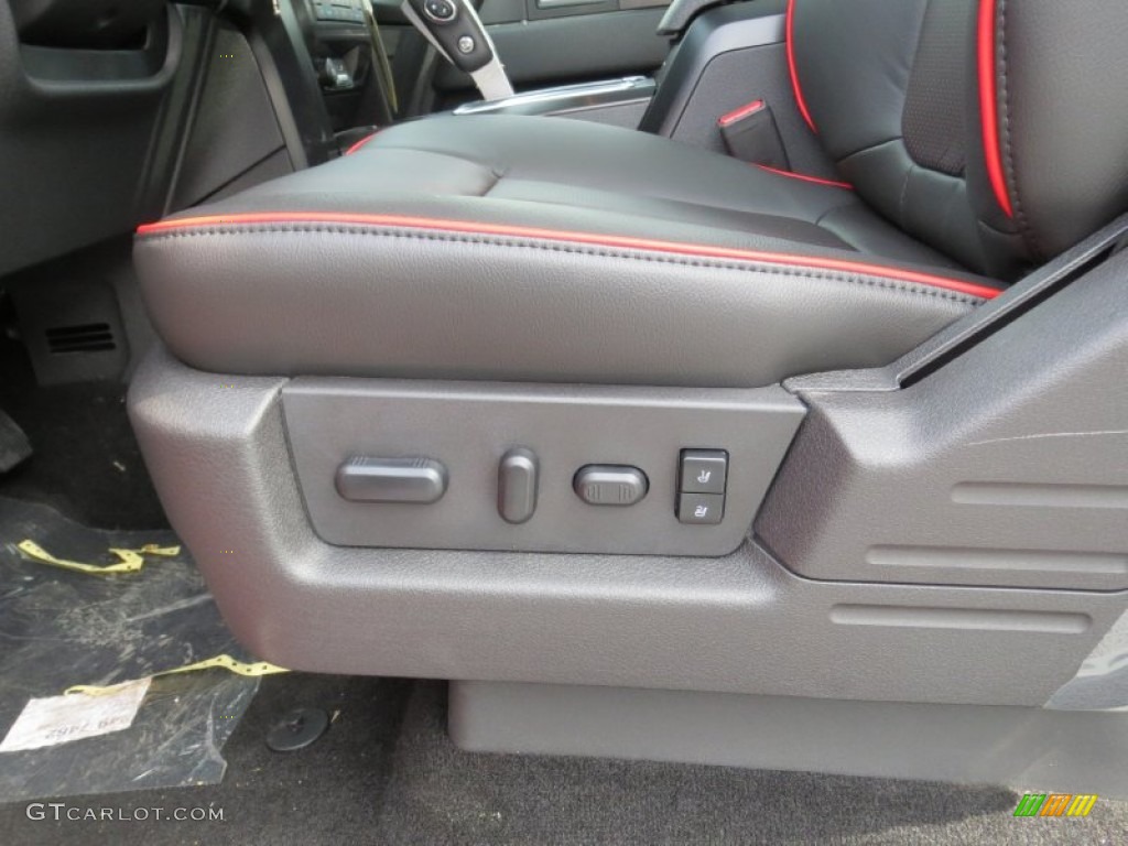 2012 Ford F150 FX4 SuperCrew 4x4 Front Seat Photo #71415589