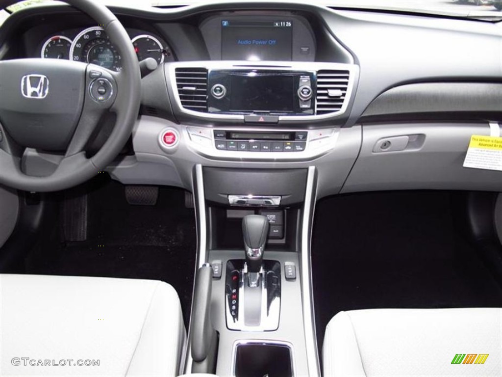 2013 Honda Accord EX-L Sedan Gray Dashboard Photo #71416027