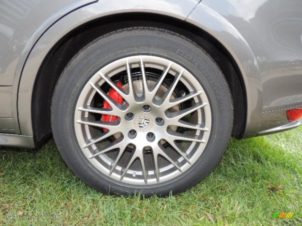2013 Porsche Cayenne GTS Wheel Photo #71416093