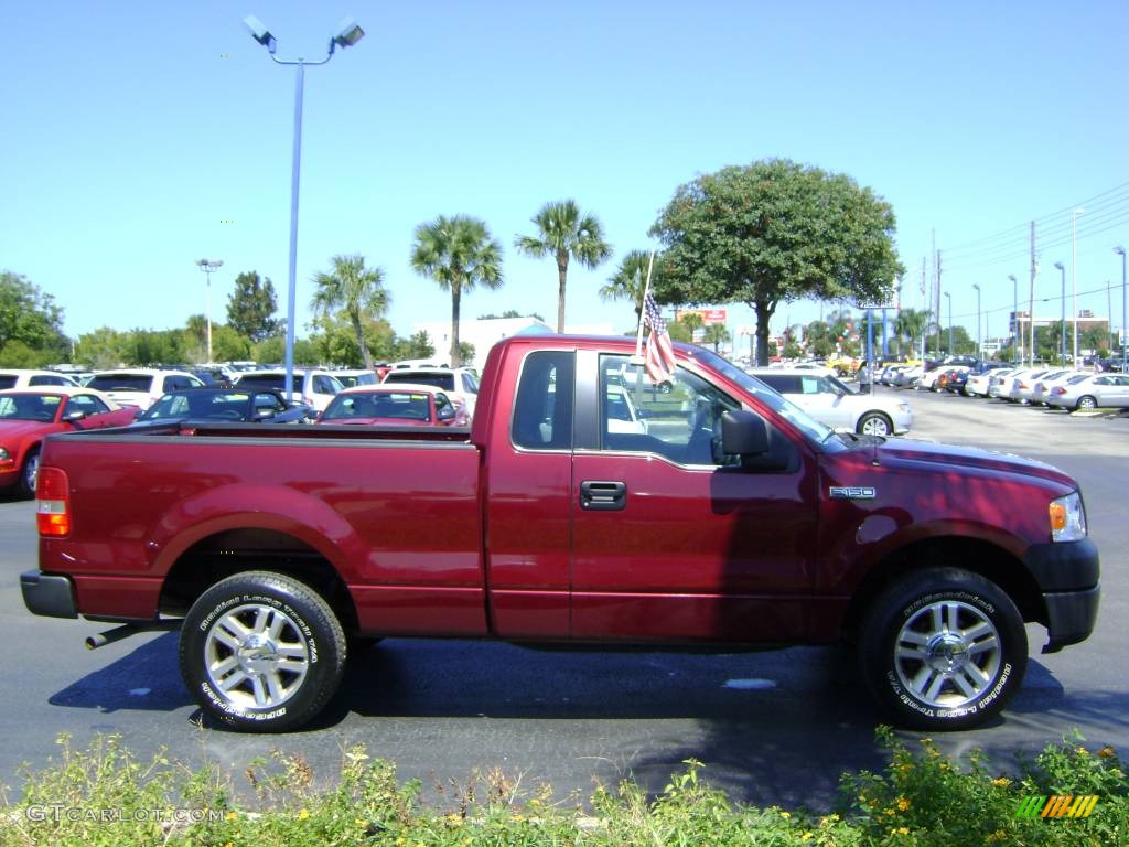 2005 F150 XL Regular Cab - Dark Toreador Red Metallic / Medium Flint Grey photo #6