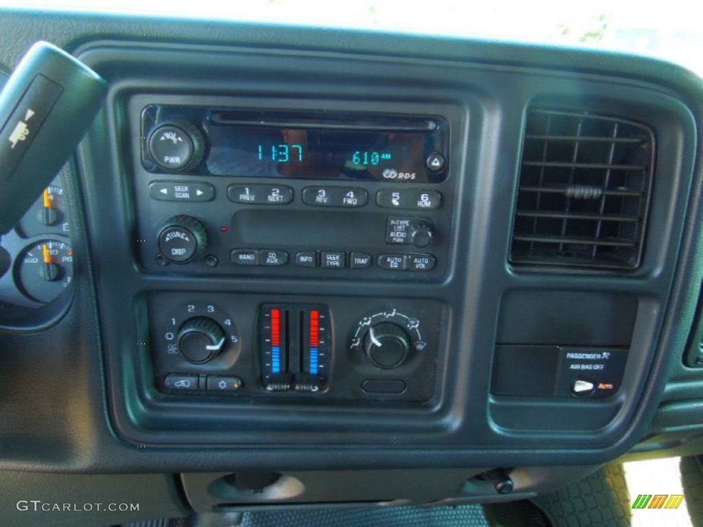 2003 Chevrolet Silverado 1500 Extended Cab Controls Photos