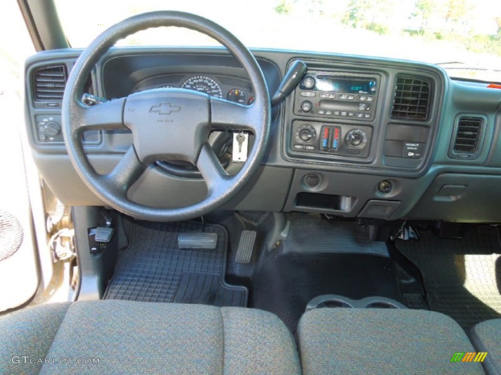 2003 Chevrolet Silverado 1500 Extended Cab Dark Charcoal Dashboard Photo #71424676