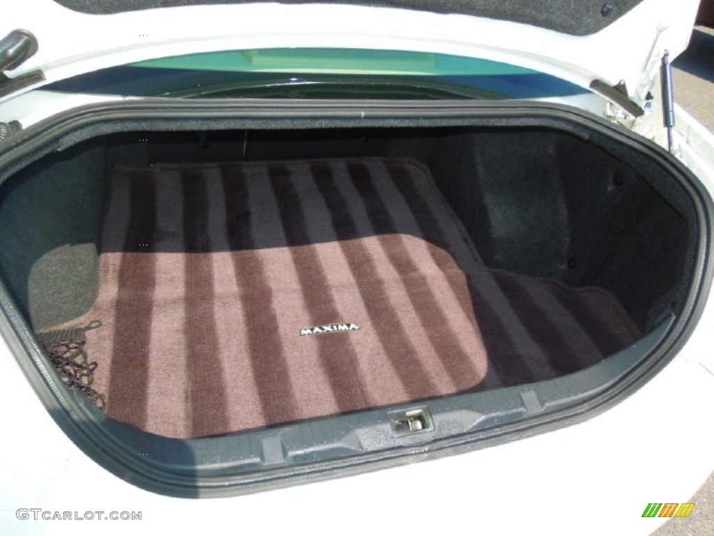 2005 Nissan Maxima 3.5 SE Trunk Photo #71425436