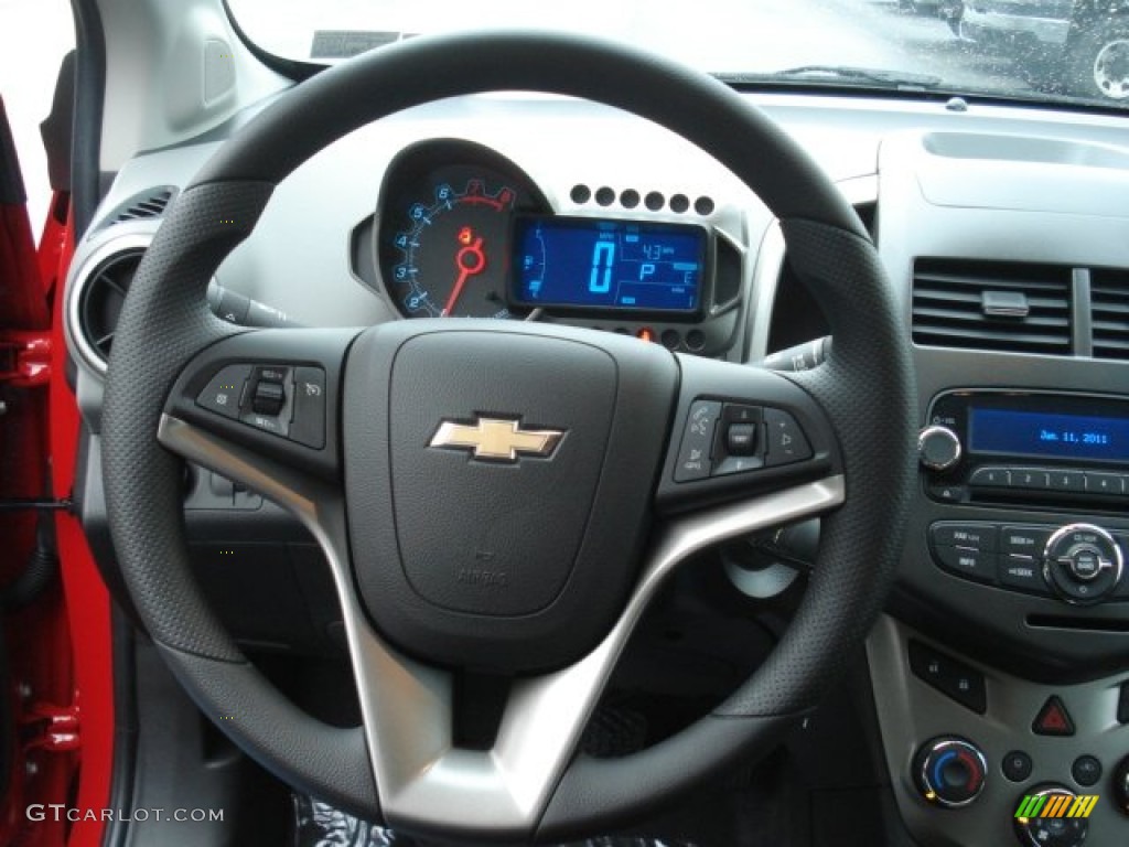 2013 Chevrolet Sonic LT Hatch Jet Black/Dark Titanium Steering Wheel Photo #71425840