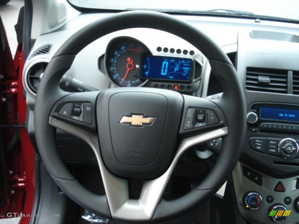 2013 Chevrolet Sonic LT Hatch Jet Black/Dark Titanium Steering Wheel Photo #71426005