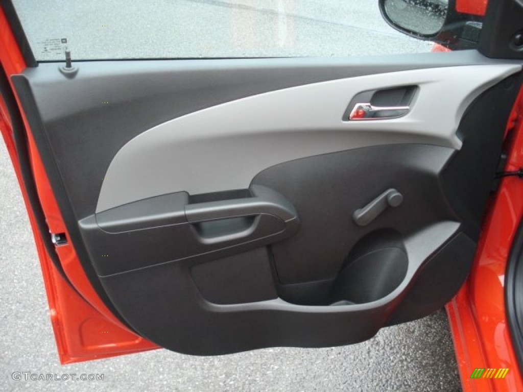 2013 Chevrolet Sonic LS Hatch Jet Black/Dark Titanium Door Panel Photo #71426122