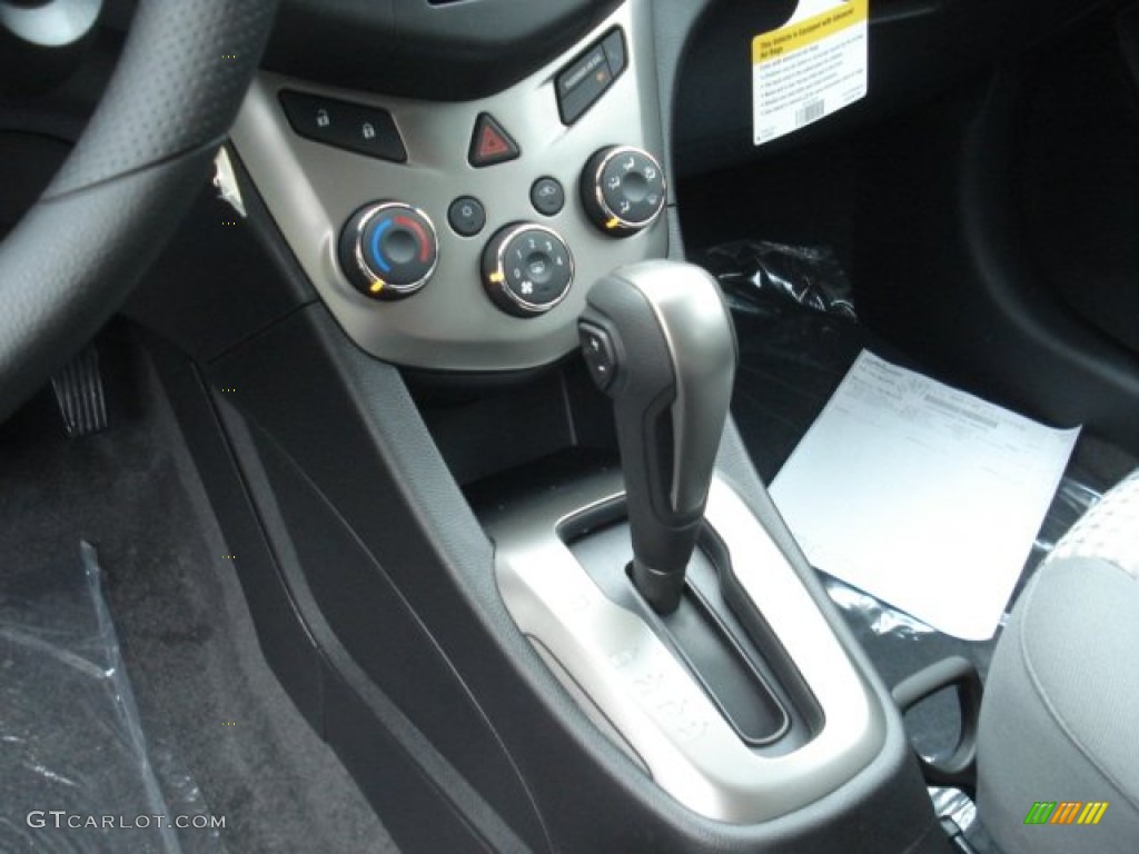 2013 Chevrolet Sonic LS Hatch 6 Speed Automatic Transmission Photo #71426164