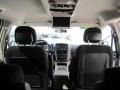 Stone White - Grand Caravan Crew Photo No. 4