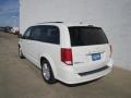 Stone White - Grand Caravan Crew Photo No. 12