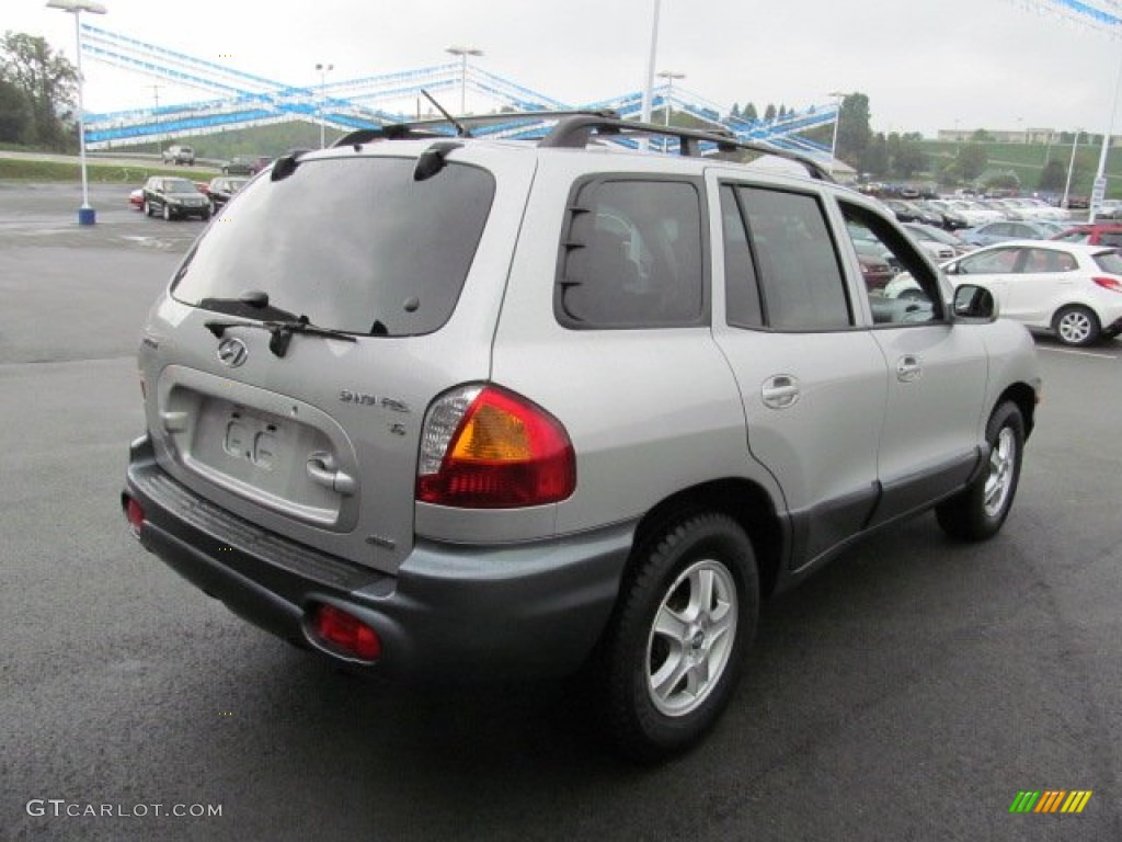 2004 Santa Fe GLS 4WD - Pewter / Gray photo #8