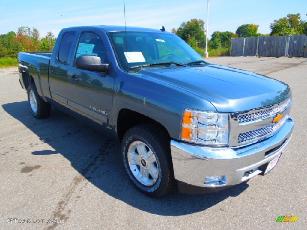 2013 Silverado 1500 LT Extended Cab 4x4 - Blue Granite Metallic / Ebony photo #2