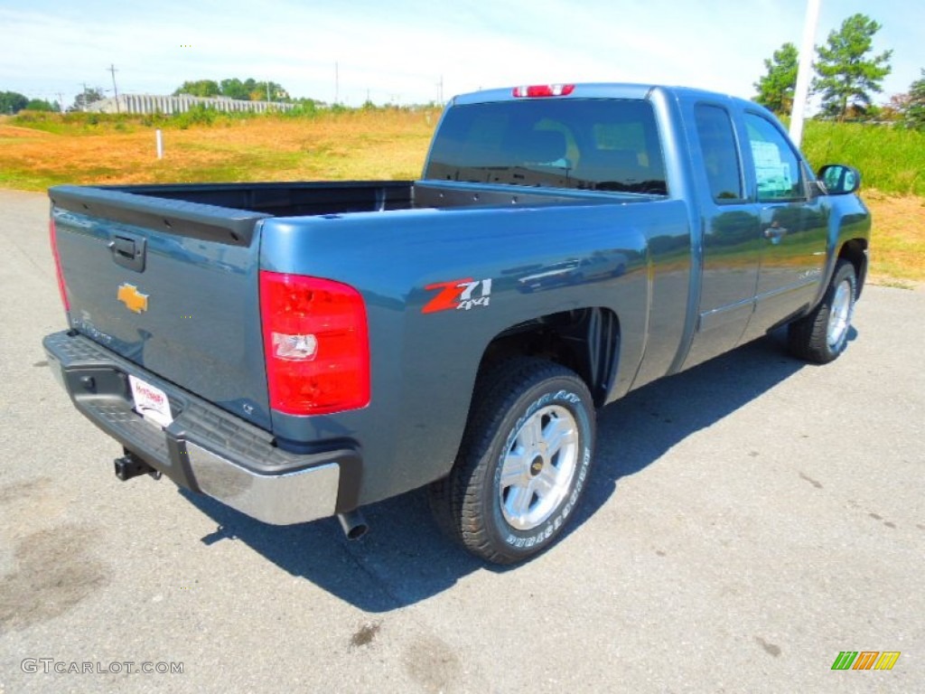 2013 Silverado 1500 LT Extended Cab 4x4 - Blue Granite Metallic / Ebony photo #6