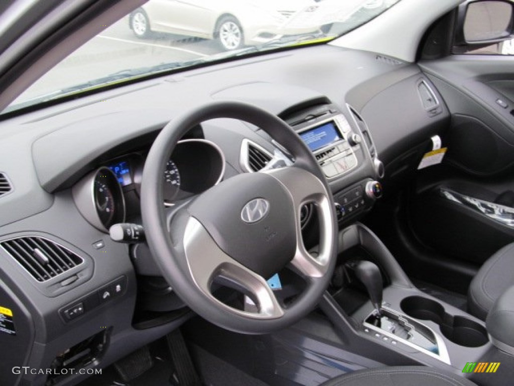 2013 Hyundai Tucson GL Black Dashboard Photo #71428715