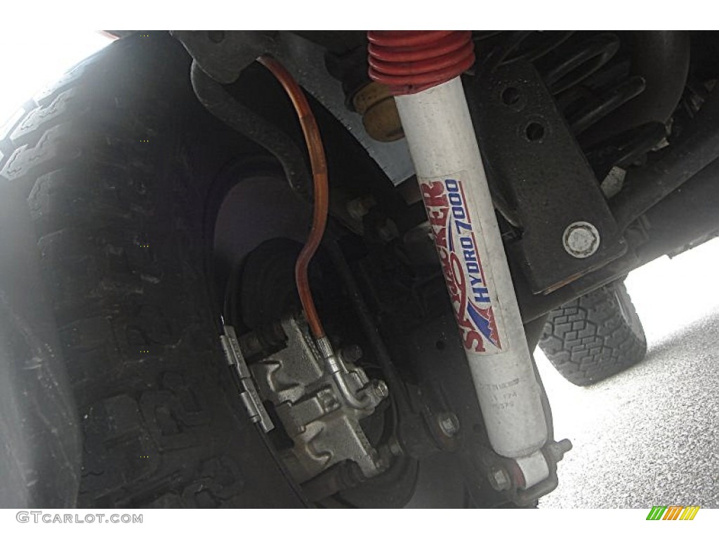 2011 Wrangler Sahara 4x4 - Mango Tango Pearl / Black photo #72