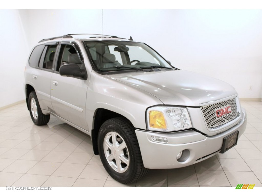 2007 Envoy SLT 4x4 - Liquid Silver Metallic / Light Gray photo #1