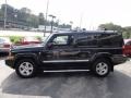 2010 Brilliant Black Crystal Pearl Jeep Commander Limited 4x4  photo #9