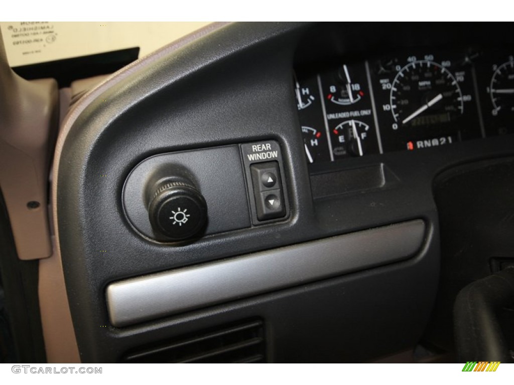 1993 Ford Bronco Eddie Bauer 4x4 Controls Photo #71442890