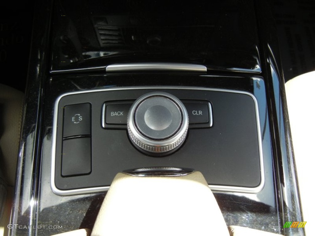 2011 Mercedes-Benz E 350 Sedan Controls Photo #71443376