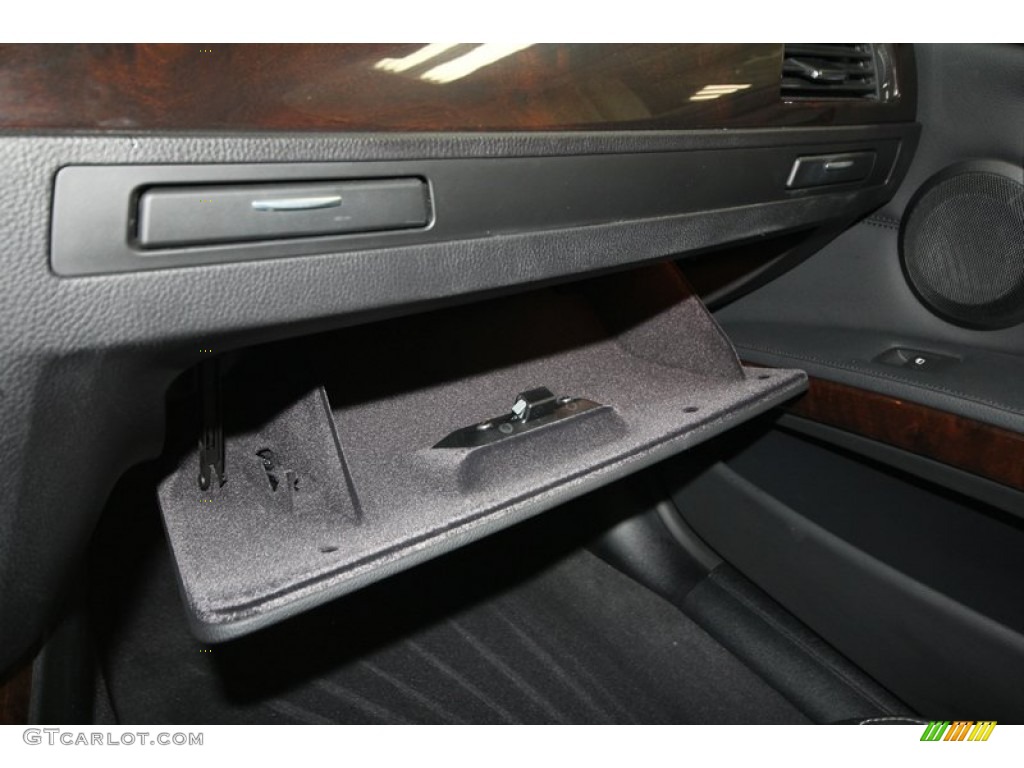 2011 3 Series 335i Sedan - Jet Black / Black photo #18