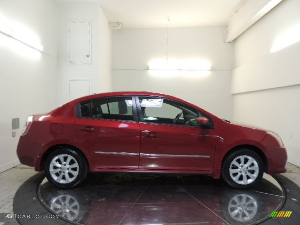 2010 Sentra 2.0 SL - Red Brick Metallic / Charcoal photo #4